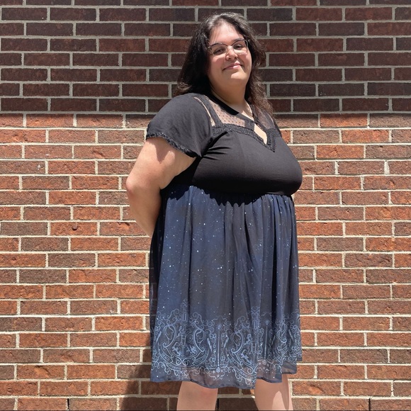 Harry Potter Hogwarts crest dress - Picture 11 of 15